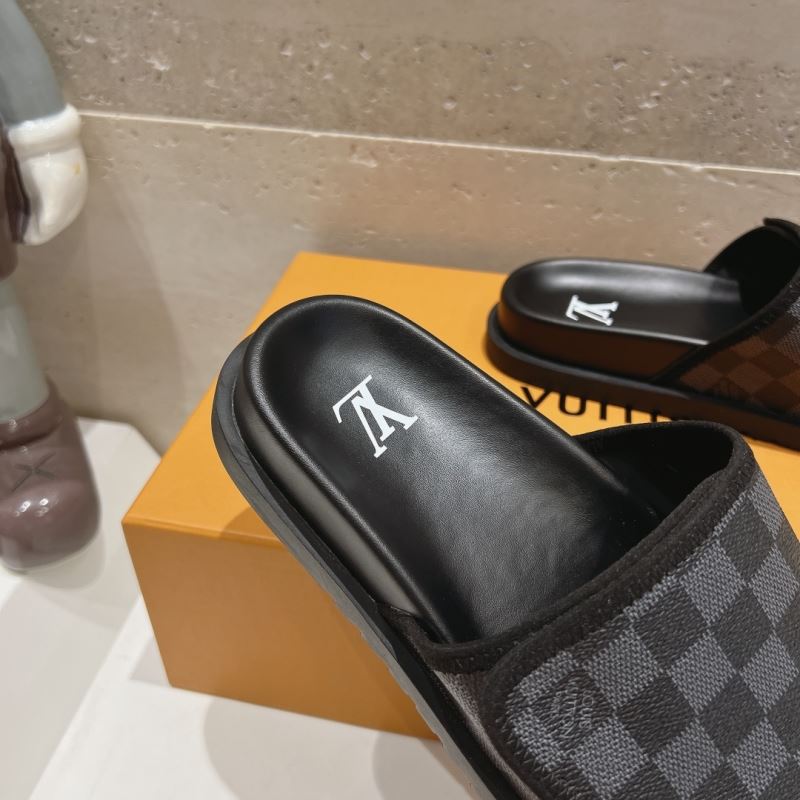 Louis Vuitton Slippers